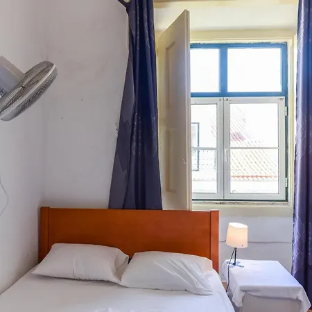 Alfama Maison d'hôtes *